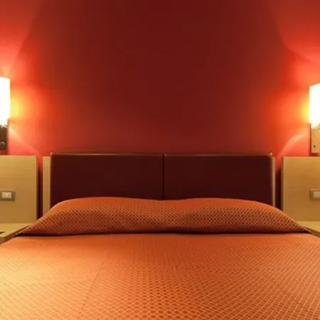 Hotel Leonardo Da Vinci 4*