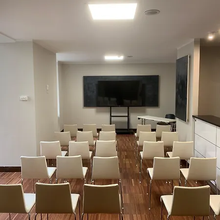 Leonardo Da Vinci Hotel