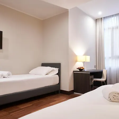 Hotell Leonardo Da Vinci 4*