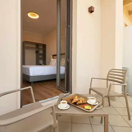 Hotel Leonardo Da Vinci 4*
