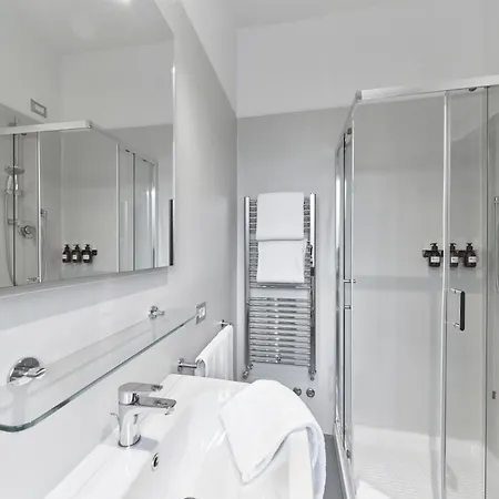Hotel Leonardo Da Vinci 4*