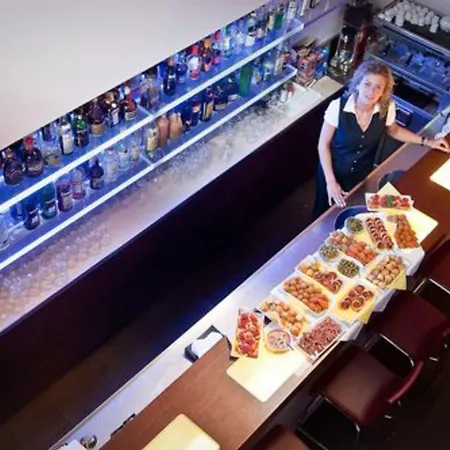 ليوناردو دافنشي فندق