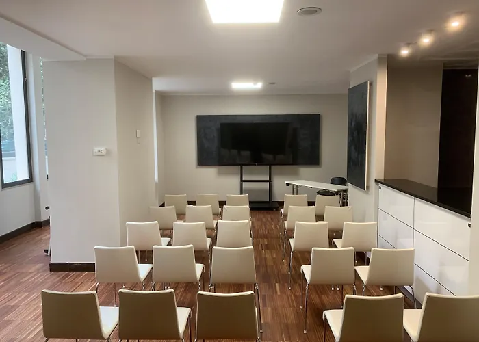 Leonardo Da Vinci Hotel