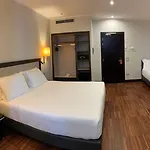 Hotell Leonardo Da Vinci 4*