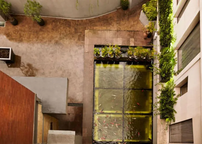 莱昂纳多达芬奇酒店 酒店 4*