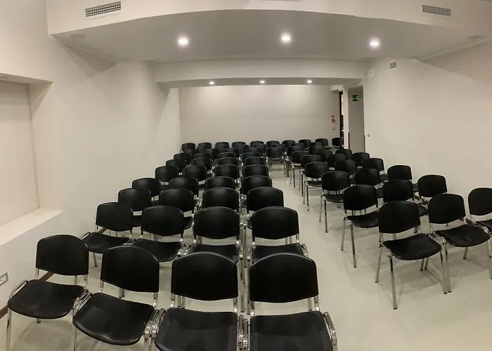 莱昂纳多达芬奇酒店