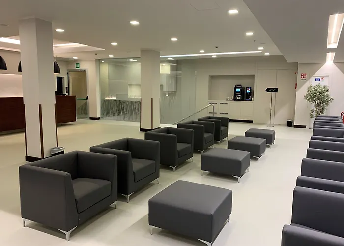 莱昂纳多达芬奇酒店 酒店 4*